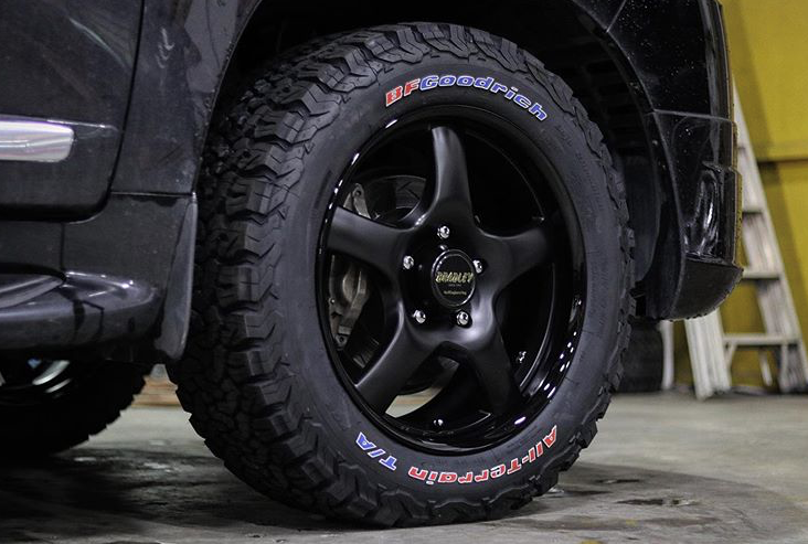 ランクル200後期 純正ホイール 285/50/20 トヨタ - トヨタ