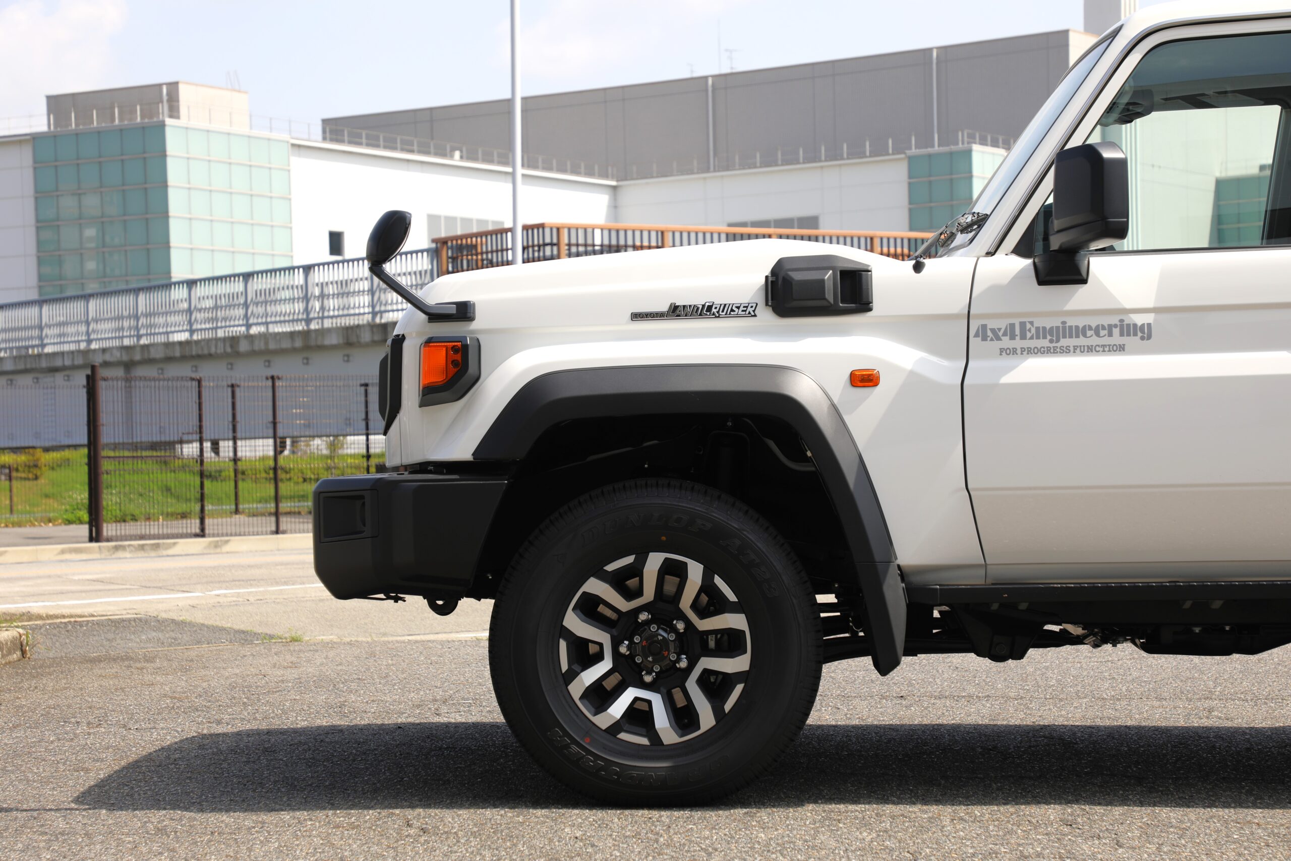 新型ランドクルーザー70(GDJ76) フロント車高補正用コイル