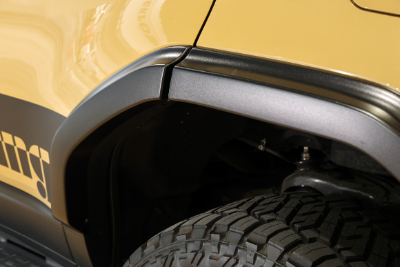 ランドクルーザー250／オーバーフェンダー